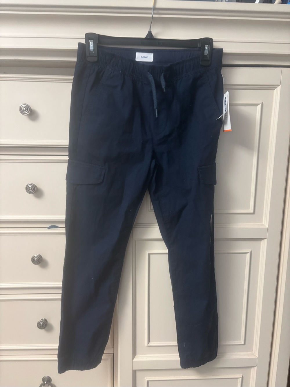 Boys Old Navy  Cargo Joggers .